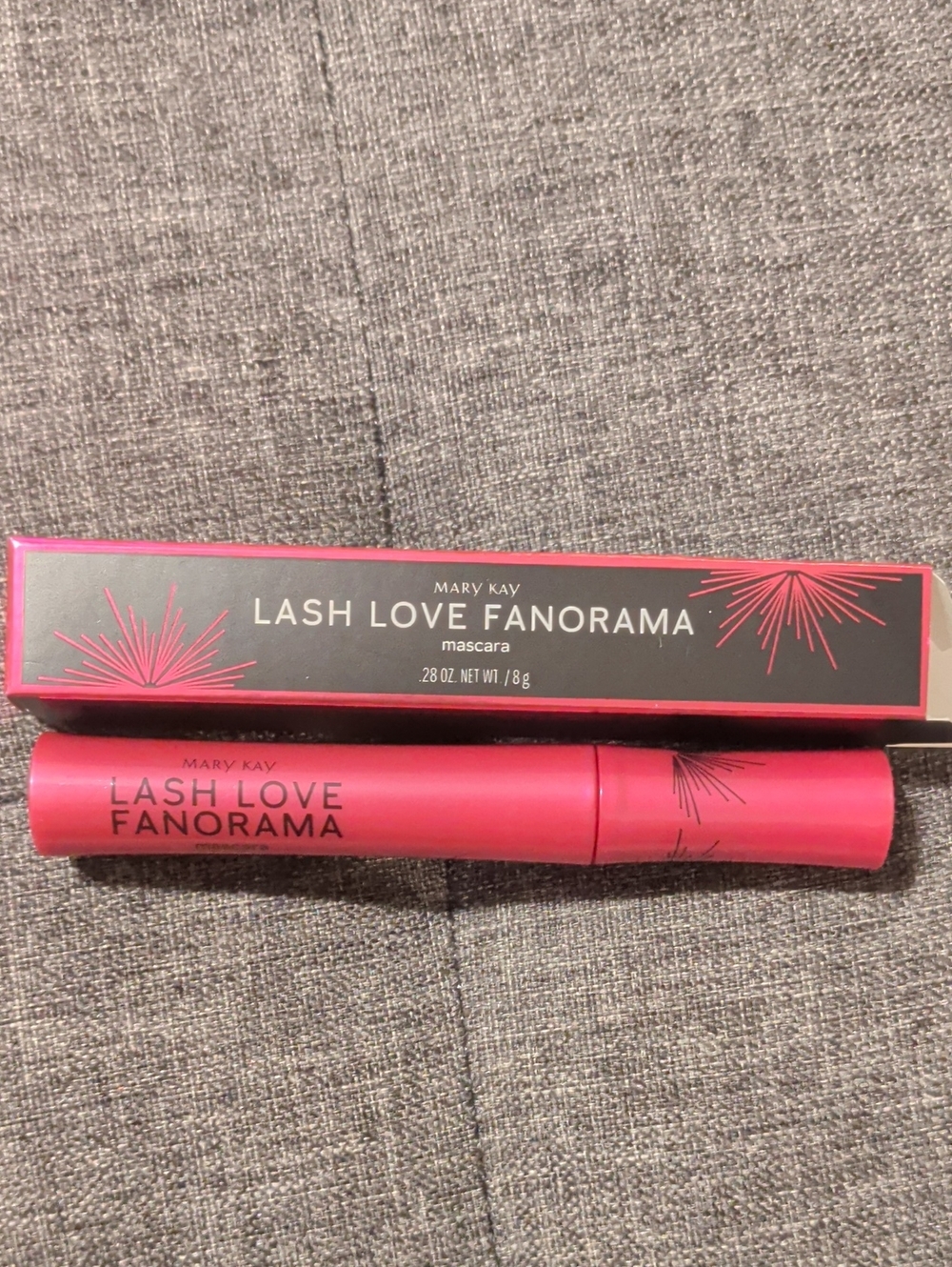 Mary Kay Lash Love Fanorama Mascara In Shade I Heart Black